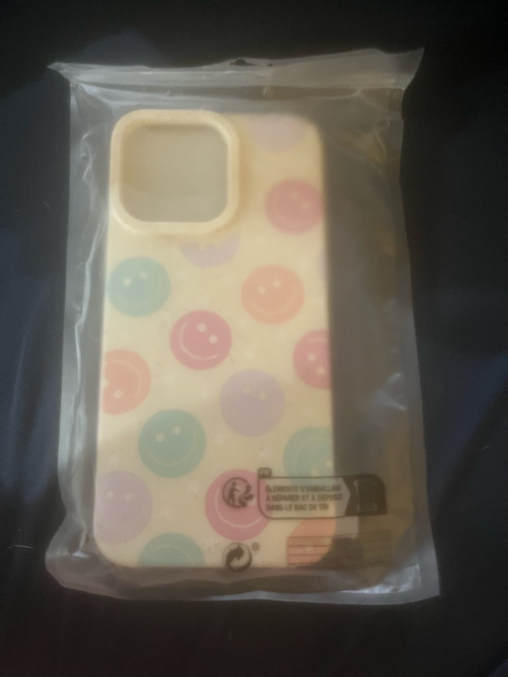 Cute Pastel Smiley Face Phone Case - White/Pastel iPhone 15 pro max